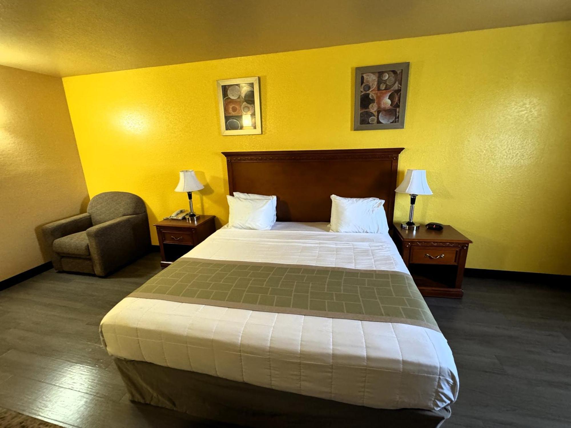 Quality Inn & Suites Mcalester On Hwy 69 & Us 75 Esterno foto