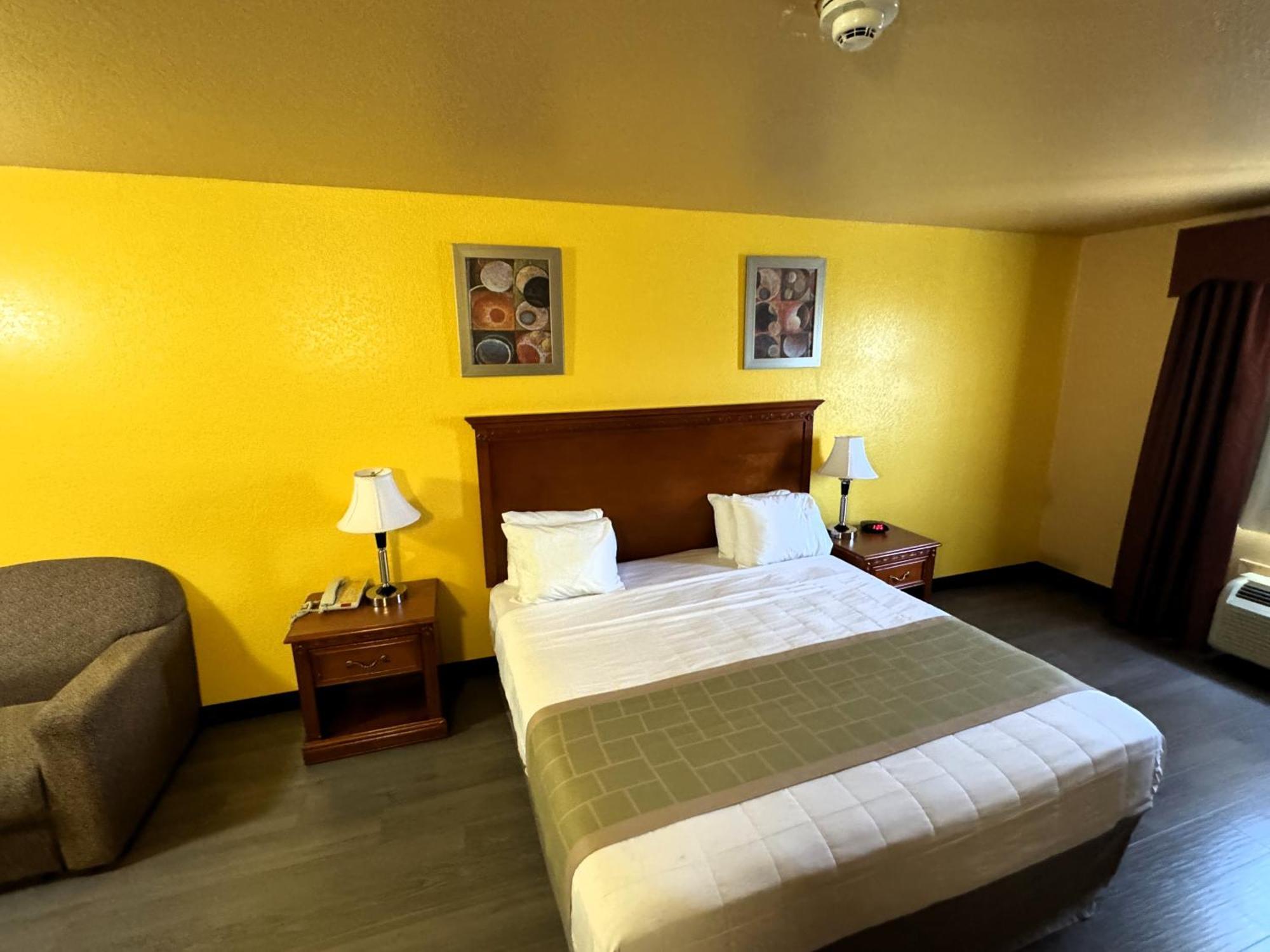 Quality Inn & Suites Mcalester On Hwy 69 & Us 75 Esterno foto